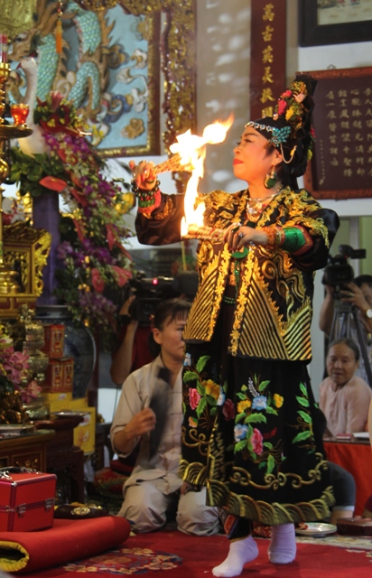 Hanoi holds Mother Goddess worship festival